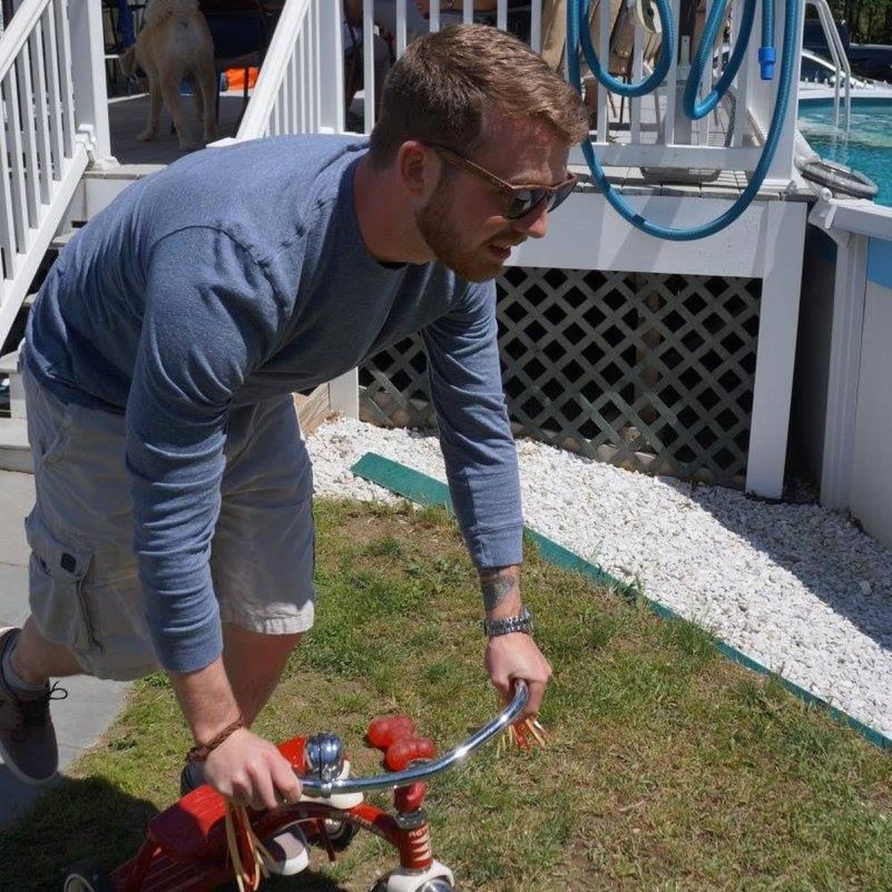 Meet your Posher, Eric